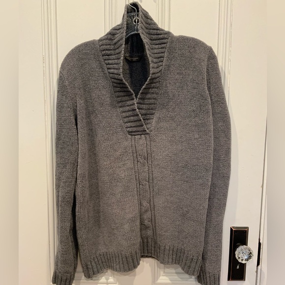 Denver Hayes Cozy V neck Charcoal Grey Sweater - Size M - Picture 1 of 4